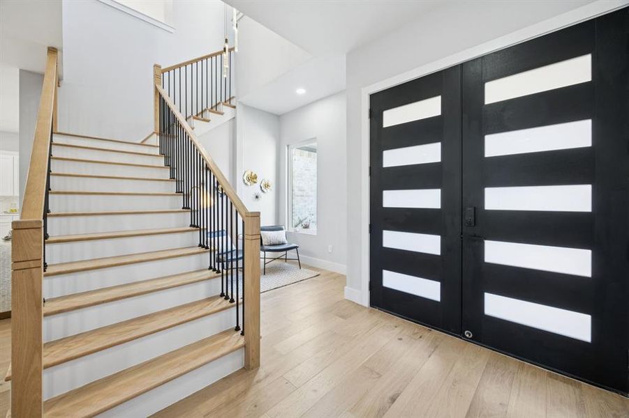 Spacious, unfurnished interior of a new home in , Cedar Hill (Image 20).