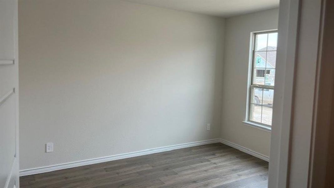 Spacious, unfurnished interior of a new home in Silverado, Aubrey (Image 3).