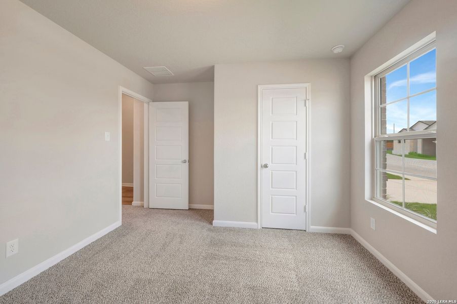Spacious, unfurnished interior of a new home in Legacy Hills, San Antonio (Image 26).