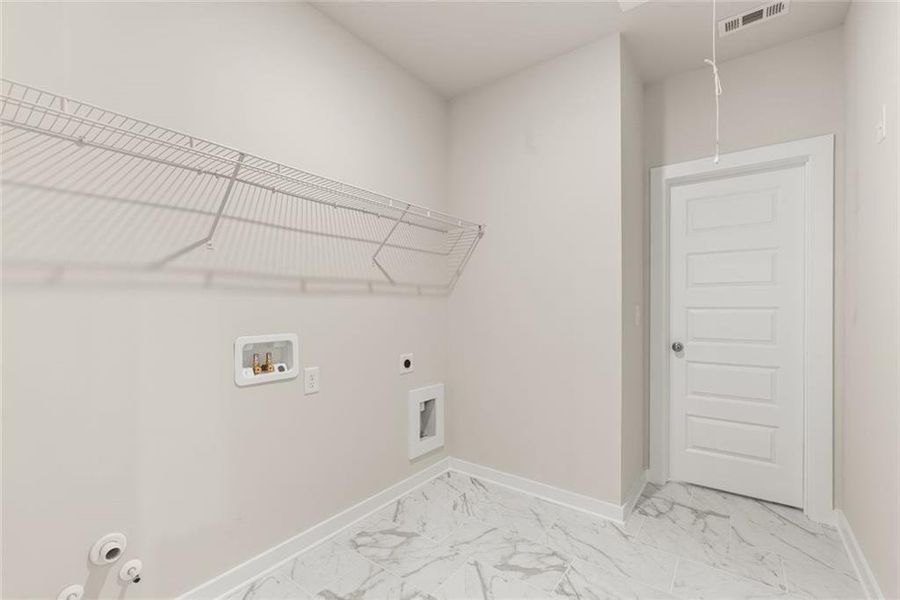 Spacious, unfurnished interior of a new home in , Cumming (Image 33).