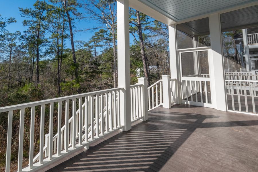 Exterior details and patio area of a home in Wando Village, Charleston (Image 3).