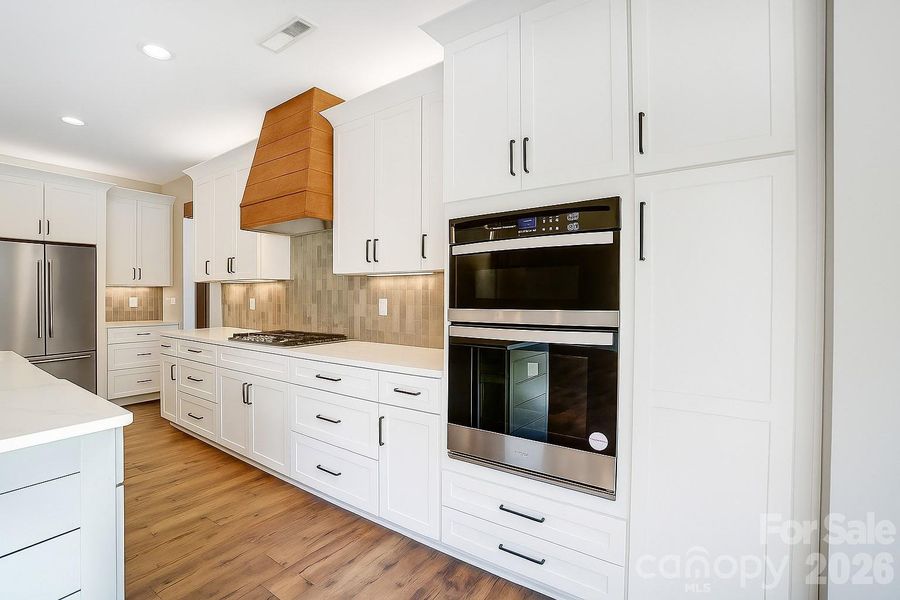 Furnished interior view inside a new home in , Gastonia (Image 6).