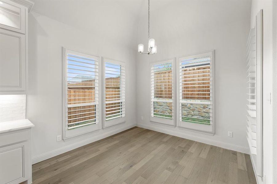 Spacious, unfurnished interior of a new home in Nelson Lake Estates, Rockwall (Image 24). Spacious, unfurnished interior of a new home in Nelson Lake Estates, Rockwall (Image 24).