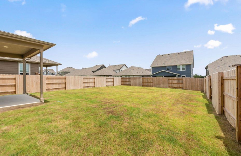Exterior details and patio area of a home in Patterson Ranch, Georgetown (Image 10).