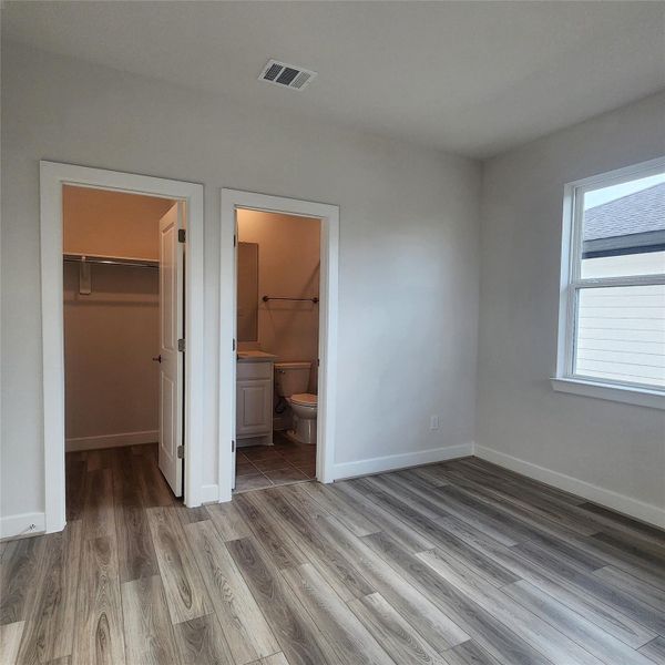 3rd bed room suite 3rd bed room suite