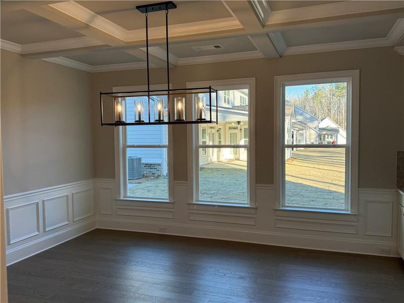 Spacious, unfurnished interior of a new home in Ford Landing, Acworth (Image 11).