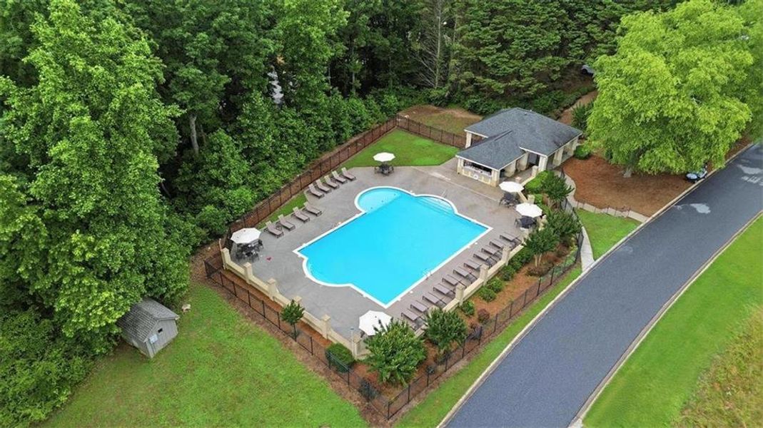 Community amenities in , Clarkesville (Image 60).