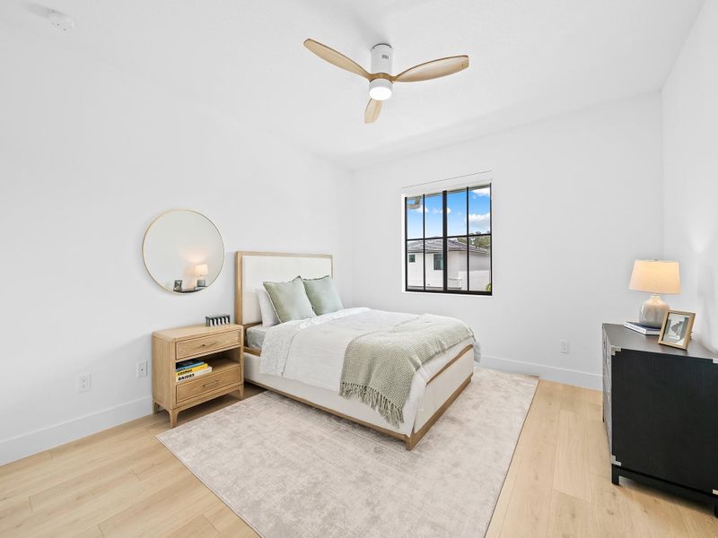 Mainsail - Living Room