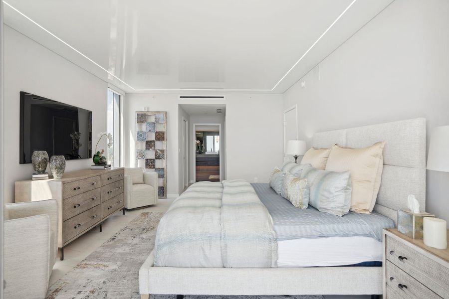 Furnished interior view inside a new home in , Pompano Beach (Image 13). Furnished interior view inside a new home in , Pompano Beach (Image 13).