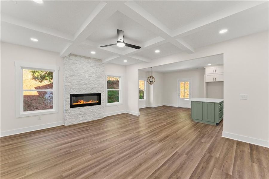 Spacious, unfurnished interior of a new home in , Gainesville (Image 37).