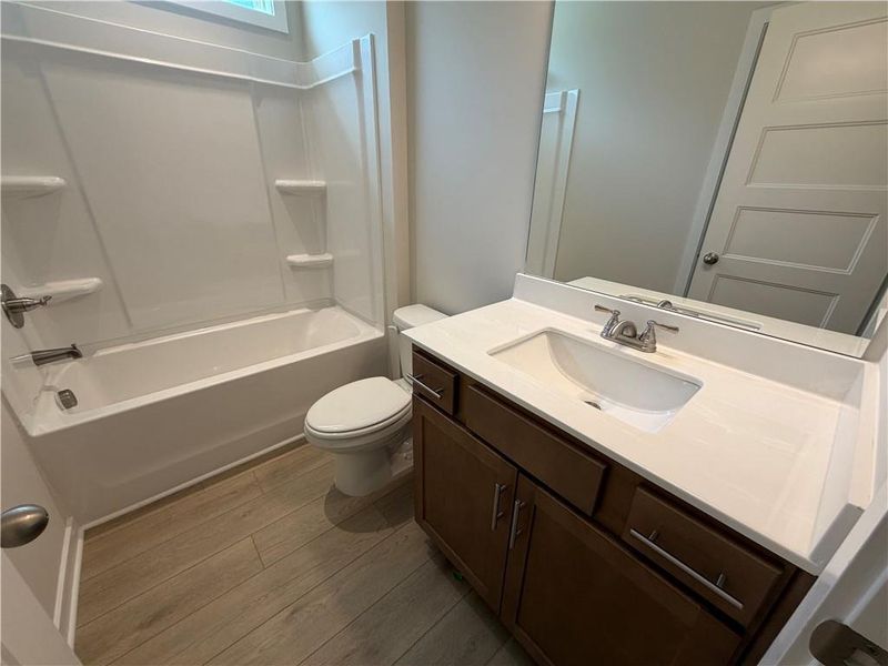Furnished interior view inside a new home in Mallard’s Landing, Jefferson (Image 11).