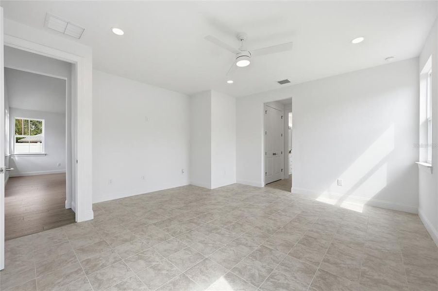 Spacious, unfurnished interior of a new home in Palm Coast Homes, Palm Coast (Image 39).