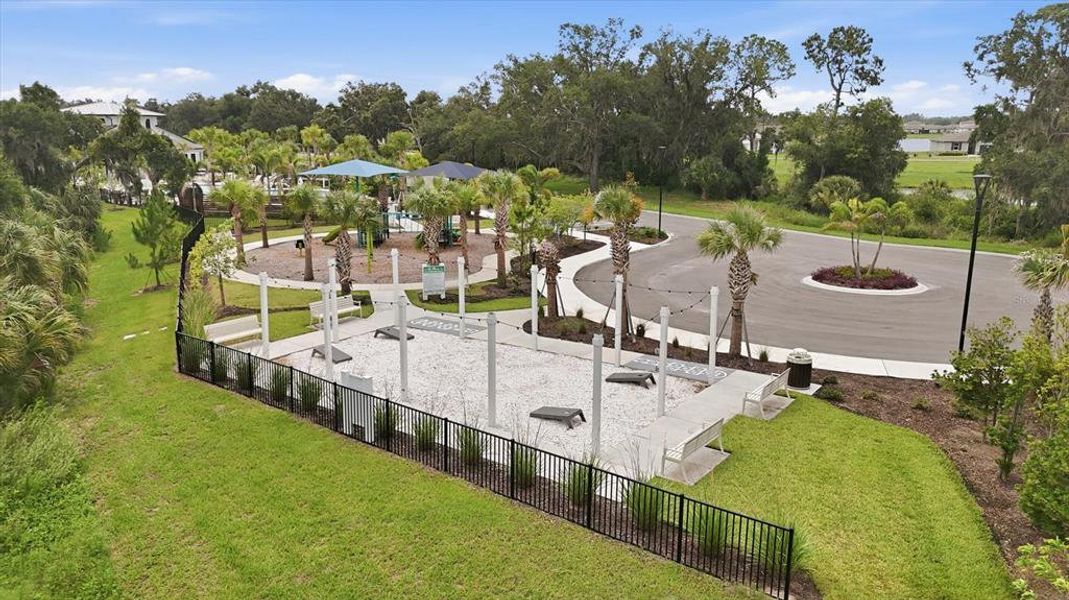Community amenities in , Parrish (Image 64).