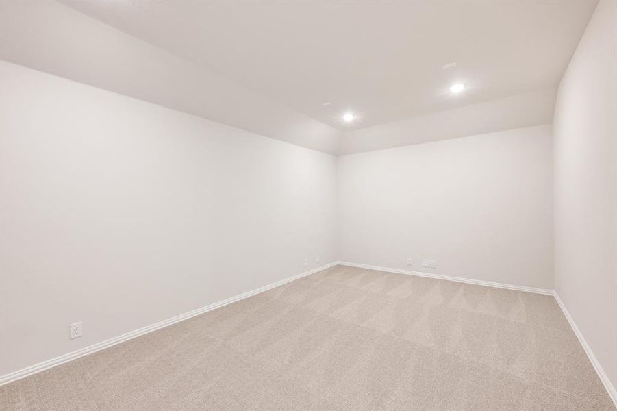 Spacious, unfurnished interior of a new home in Meraki, Forney (Image 33).