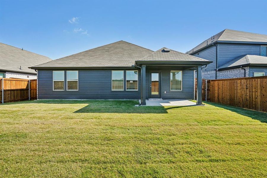 Exterior details and patio area of a home in Lakehaven - Signature Series, Farmersville (Image 4). Exterior details and patio area of a home in Lakehaven - Signature Series, Farmersville (Image 4).
