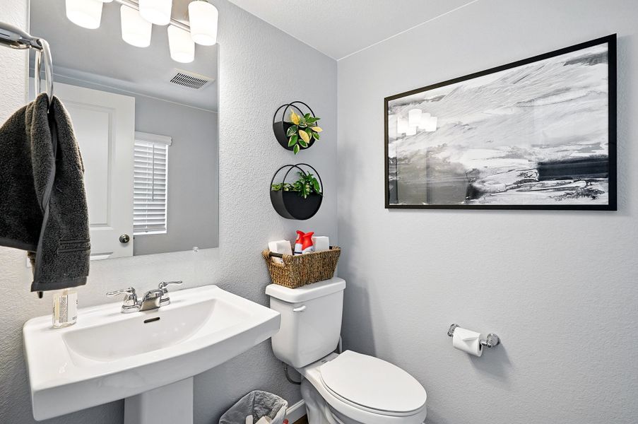 Representative furnished interior of a home built from the Aurora by Taylor Morrison in Sugar Creek Horizon Collection, Loveland (Image 11).