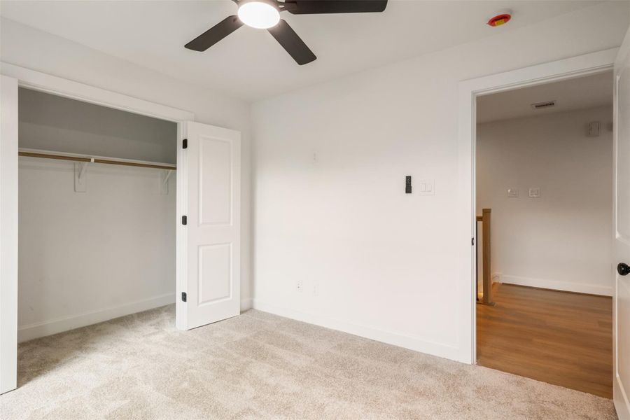 Spacious, unfurnished interior of a new home in , Houston (Image 20).