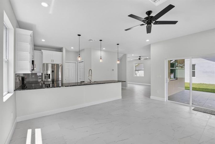 Spacious, unfurnished interior of a new home in , Thonotosassa (Image 31). Spacious, unfurnished interior of a new home in , Thonotosassa (Image 31).