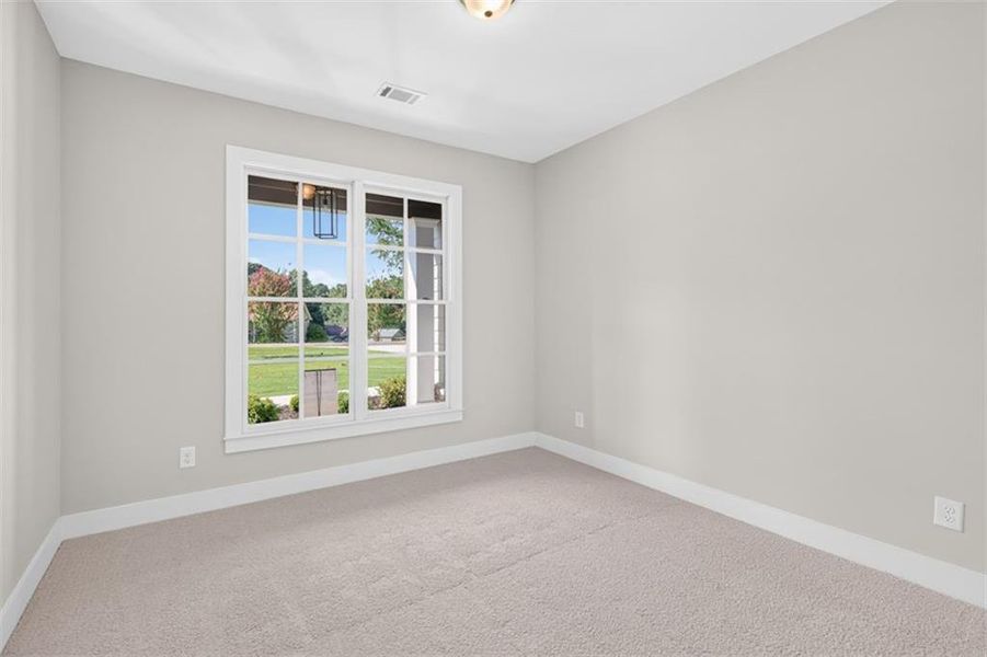 Spacious, unfurnished interior of a new home in , Gainesville (Image 49).