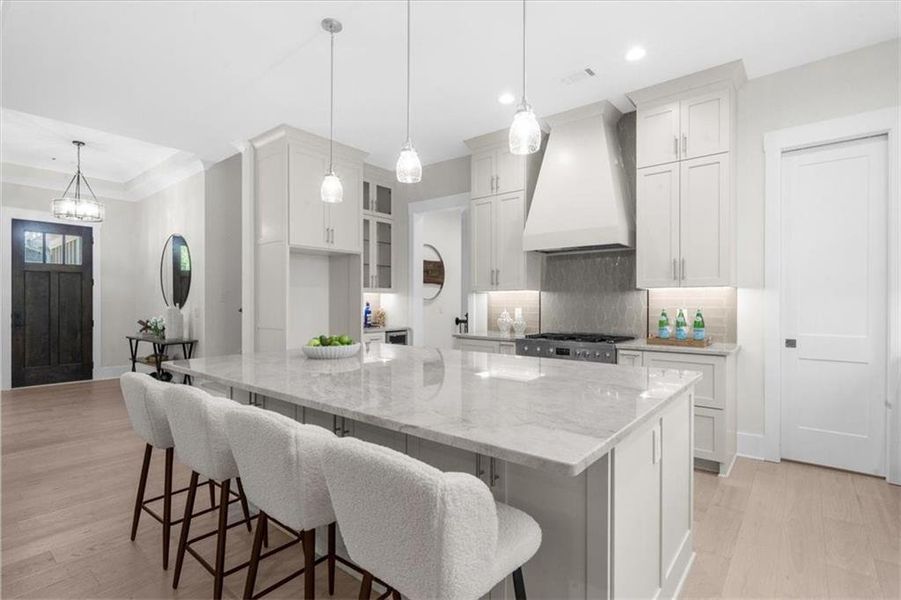 Furnished interior view inside a new home in , Gainesville (Image 16).