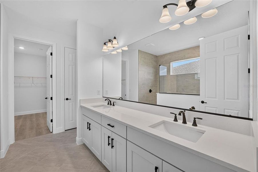 Furnished interior view inside a new home in , Ocala (Image 18).