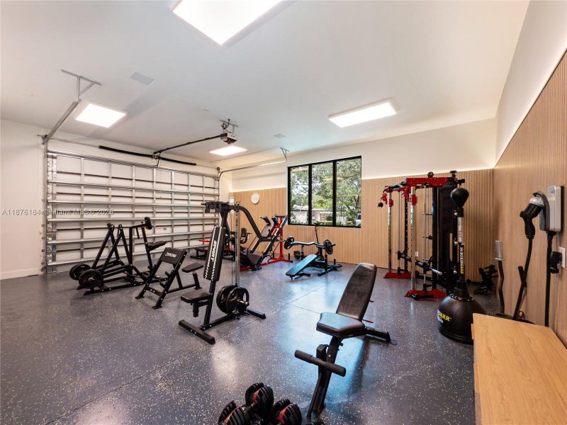 Furnished interior view inside a new home in , Pinecrest (Image 61). Furnished interior view inside a new home in , Pinecrest (Image 61).