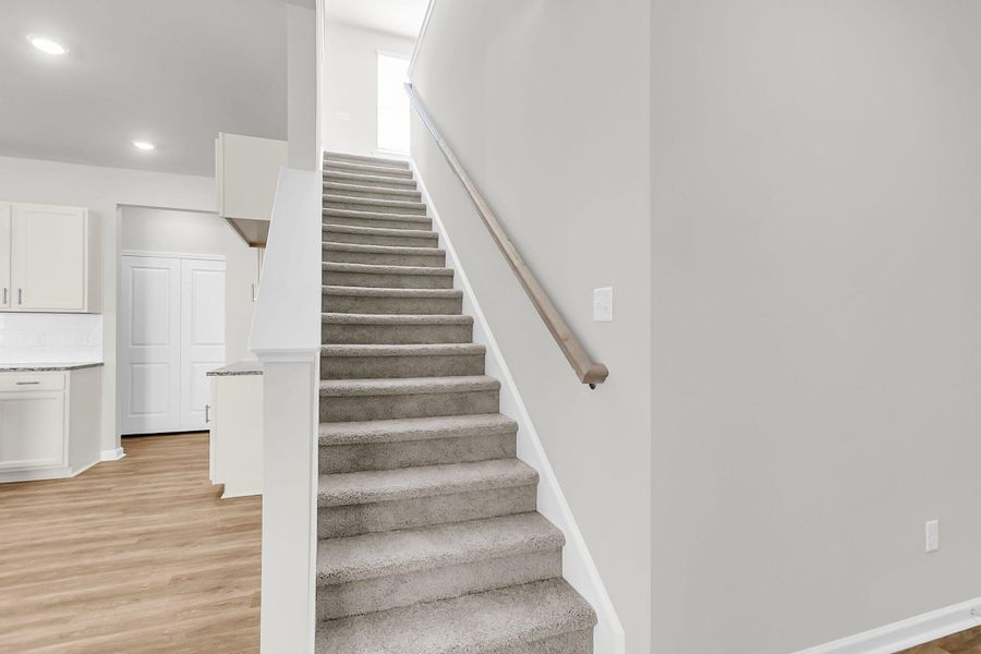 Spacious, unfurnished interior of a new home in Wildcat Chase, Summerville (Image 27).