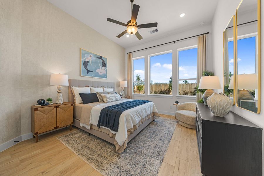 Furnished interior view inside a new home in Wood Leaf Reserve, Tomball (Image 60). Furnished interior view inside a new home in Wood Leaf Reserve, Tomball (Image 60).