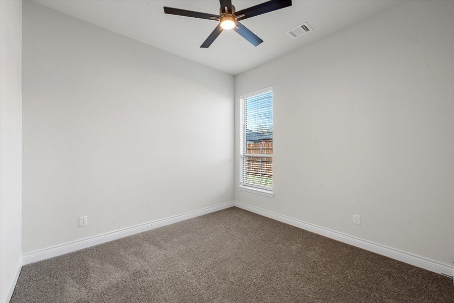 Spacious, unfurnished interior of a new home in Legacy Ranch - Phase 2, Temple (Image 33). Spacious, unfurnished interior of a new home in Legacy Ranch - Phase 2, Temple (Image 33).