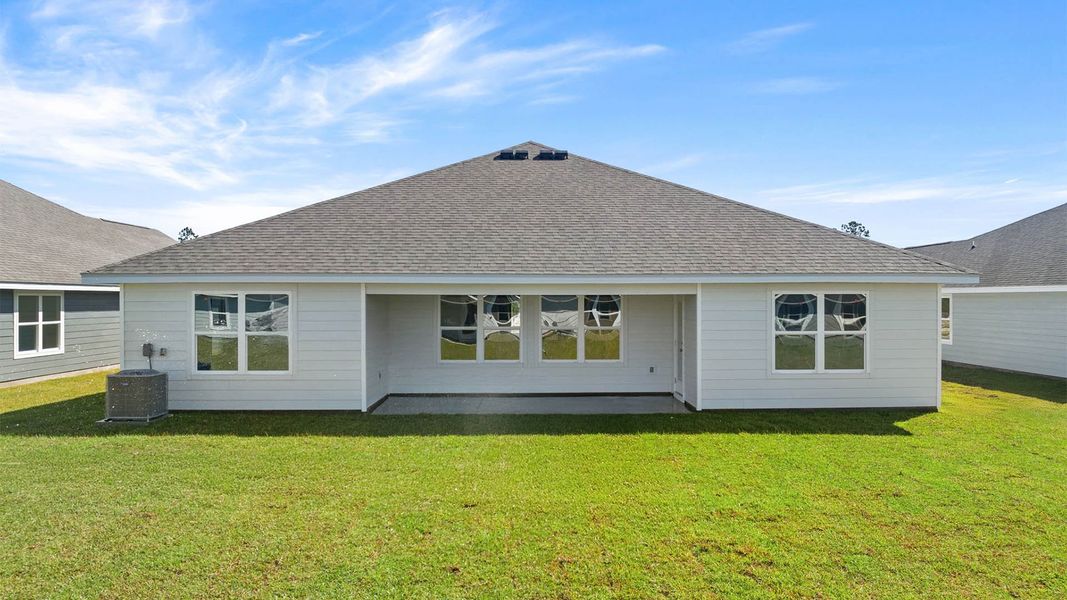 Exterior details and patio area of a home in Liberty, Panama City (Image 15). Exterior details and patio area of a home in Liberty, Panama City (Image 15).