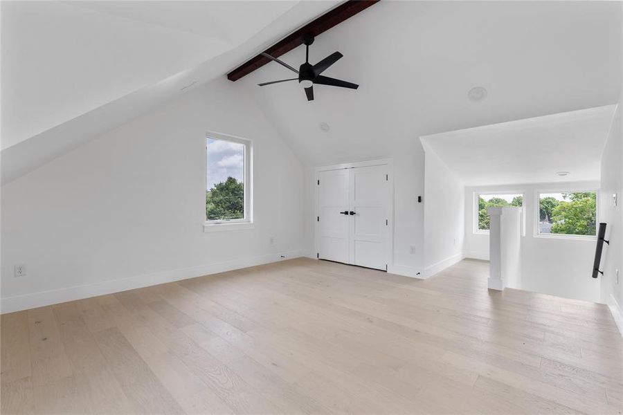 Spacious, unfurnished interior of a new home in , Austin (Image 19).