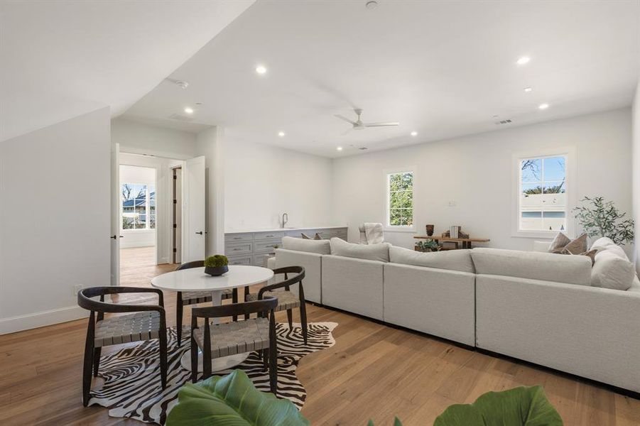 Furnished interior view inside a new home in , Dallas (Image 11).