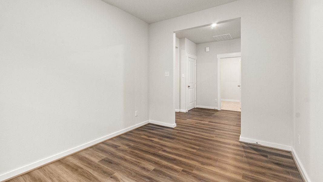 Furnished interior view inside a new home in Cielo, Conroe (Image 15).