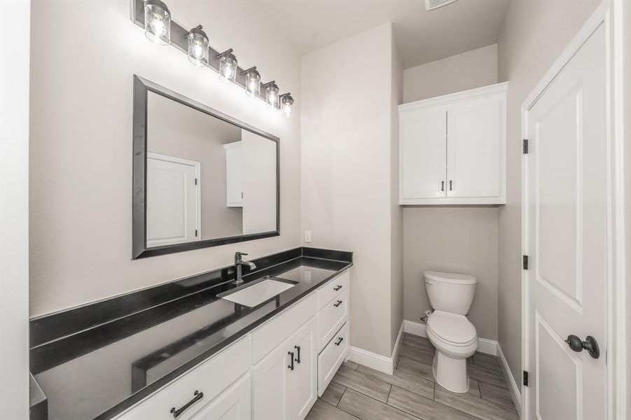 Furnished interior view inside a new home in , Bridgeport (Image 5).