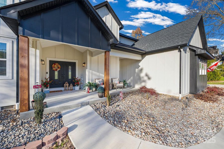 Exterior details and patio area of a home in , Rock Hill (Image 27).