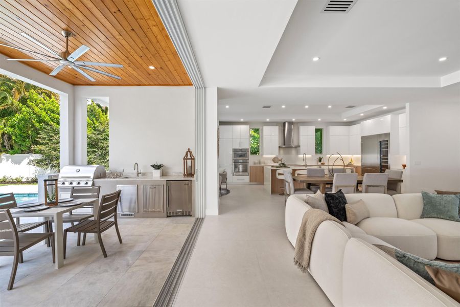 GREATROOM_STRAIGHT_DT