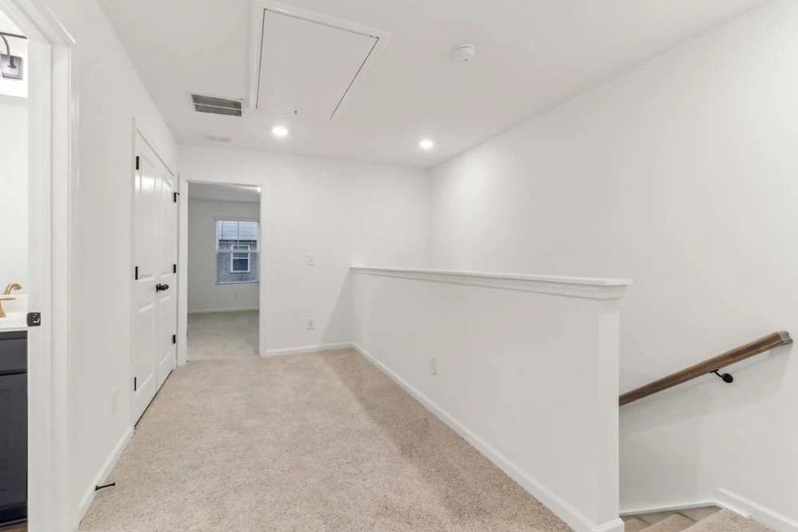 Sample Photo: Loft Area