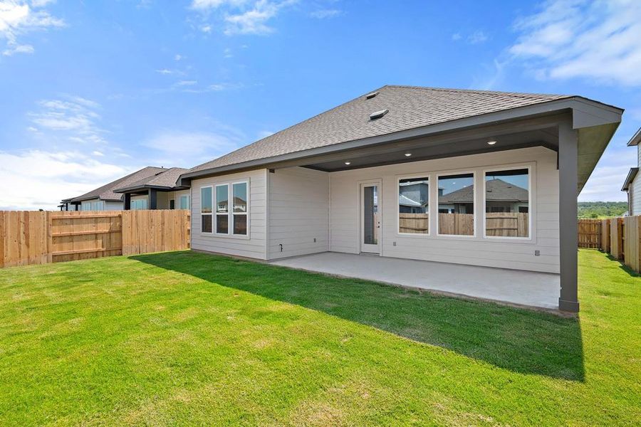 Exterior details of a home in Lagos Reserve, Manor (Image 5).