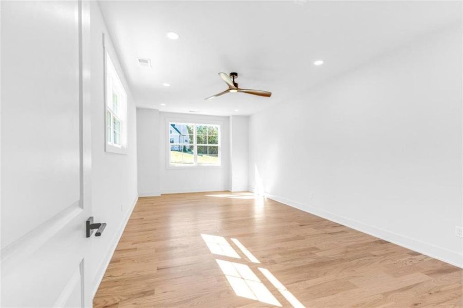 Spacious, unfurnished interior of a new home in , Newnan (Image 15).
