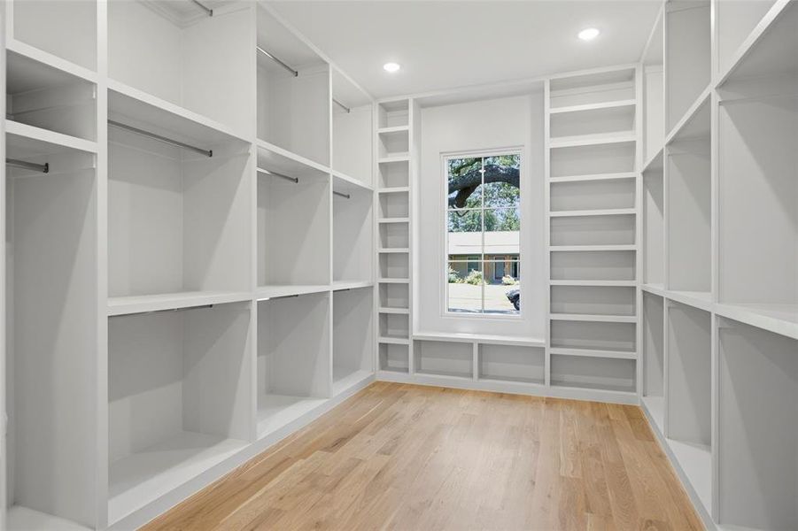 Spacious, unfurnished interior of a new home in , Dallas (Image 21).