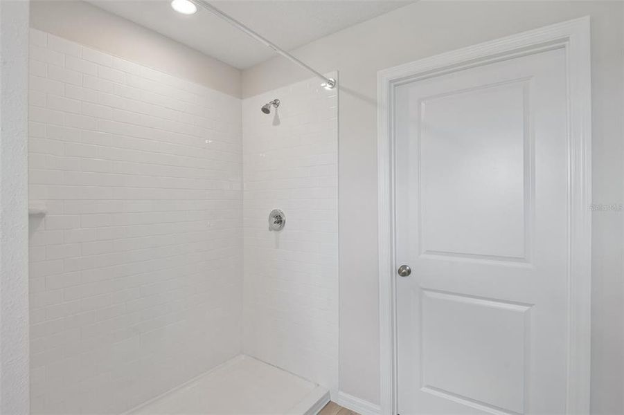 Spacious, unfurnished interior of a new home in Wynnstone, Davenport (Image 19). Spacious, unfurnished interior of a new home in Wynnstone, Davenport (Image 19).