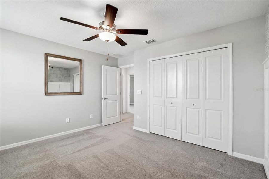 Spacious, unfurnished interior of a new home in , San Antonio (Image 43).