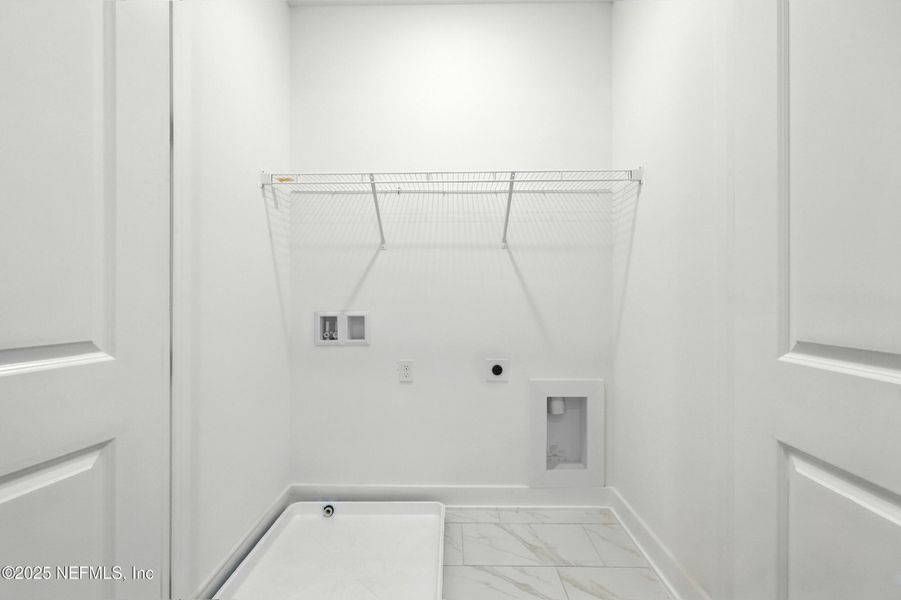 Image 33 of a home in .