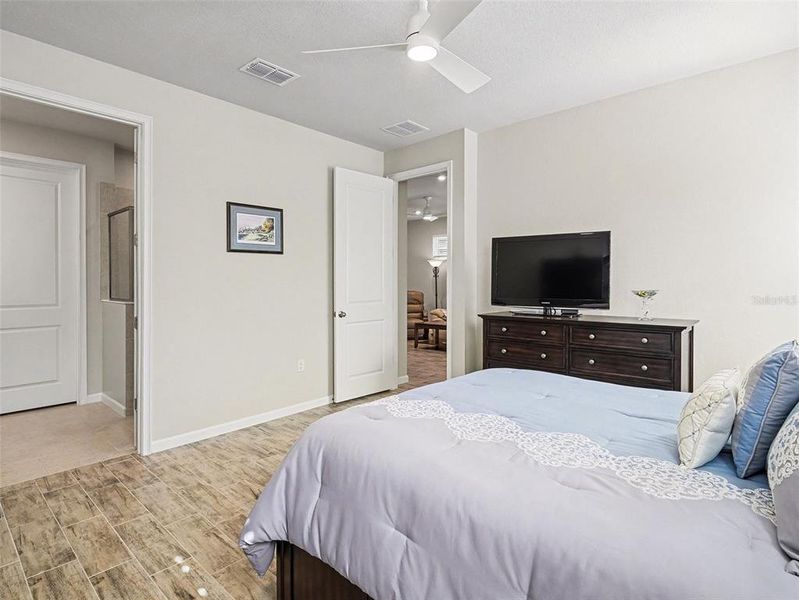 Furnished interior view inside a new home in , Venice (Image 6).