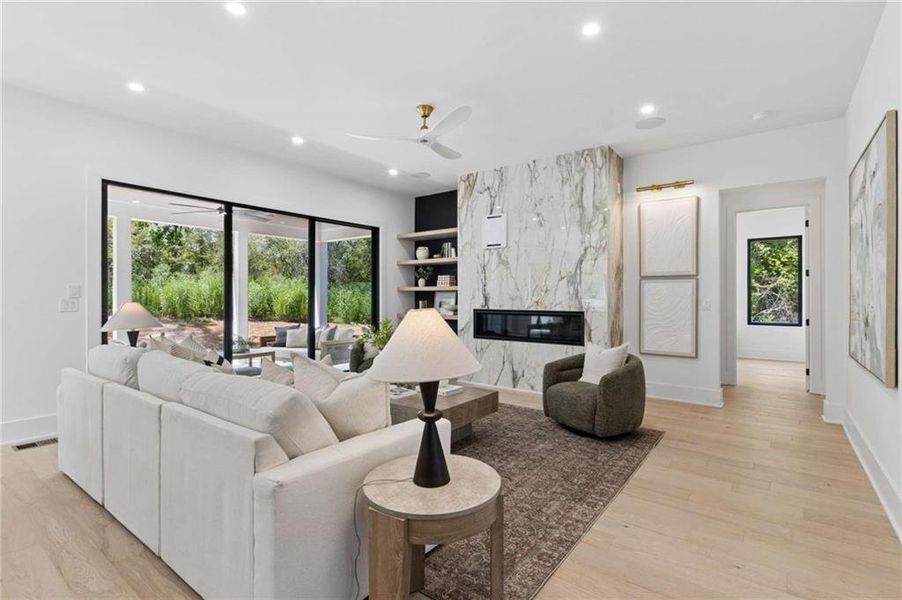 Furnished interior view inside a new home in , Roswell (Image 40).