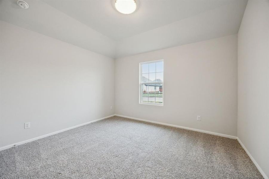 Spacious, unfurnished interior of a new home in AnaCapri, Anna (Image 11).