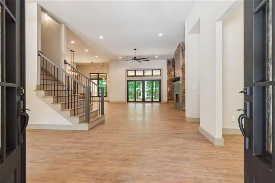 Spacious, unfurnished interior of a new home in , Dawsonville (Image 30). Spacious, unfurnished interior of a new home in , Dawsonville (Image 30).