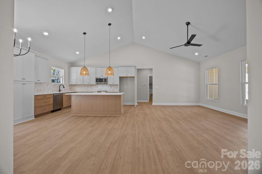 Image 35 of a home in .