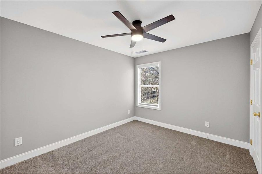 Spacious, unfurnished interior of a new home in , Atlanta (Image 29).