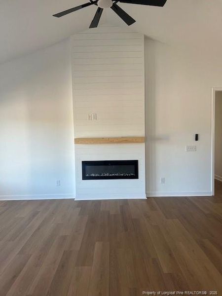 Fireplace mantal will be painted black